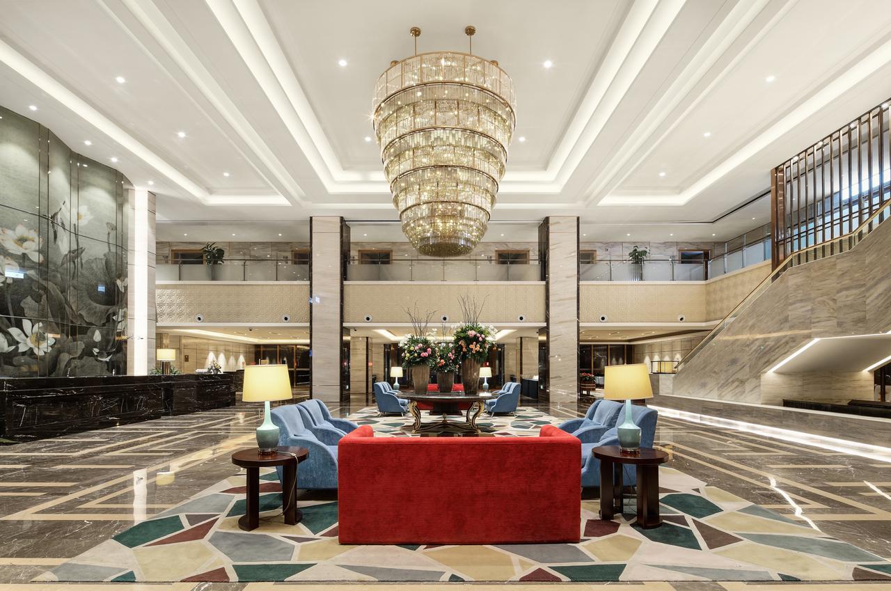 Jinan Luxury Blue Horizon Hotel Exterior foto